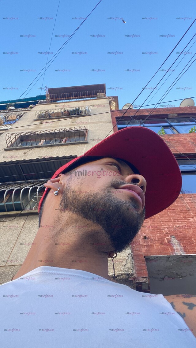 FOTOS DE POCOS DÍAS ADAN VARONIL Y DISCRETO MASAJISTA PROF Y EROTICO