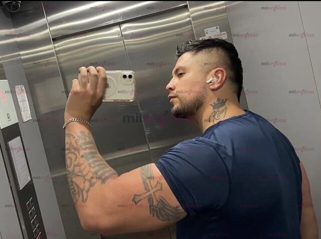 FOTOS DE DISCRETO, MASCULINO Y MUY ATRACTIVO VERGON LECHERO APUESTO CONTACTARTE