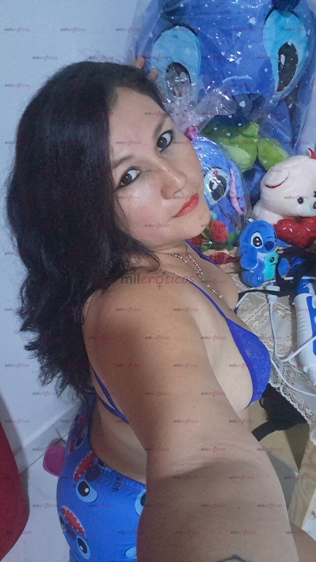 FOTOS DE SUMISA,PERRA EN LA CAMA CALIENTE CON GANAS DE FOLLR