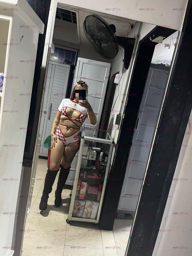 FOTOS DE EXÓTICA CHICA UN BUEN TRATO RICOS BESOS , SOY UNA FLAQUITA 100% COMPLACIENTE