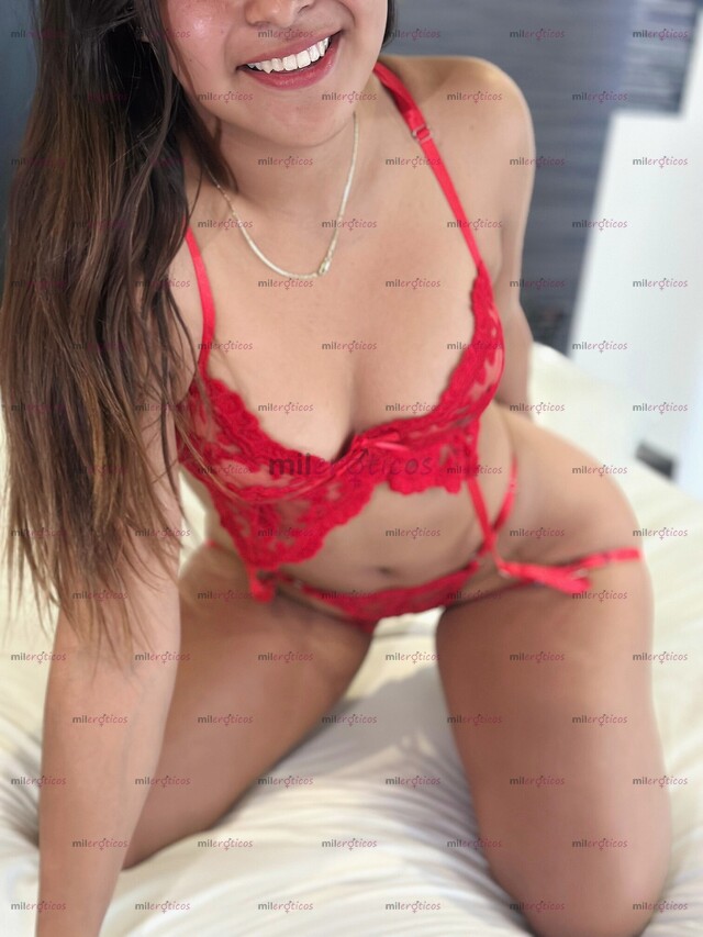 FOTOS DE NEGRA SEXOSA AL TOPE DE TANTA LECHE ,SOLO FALTAS TU
