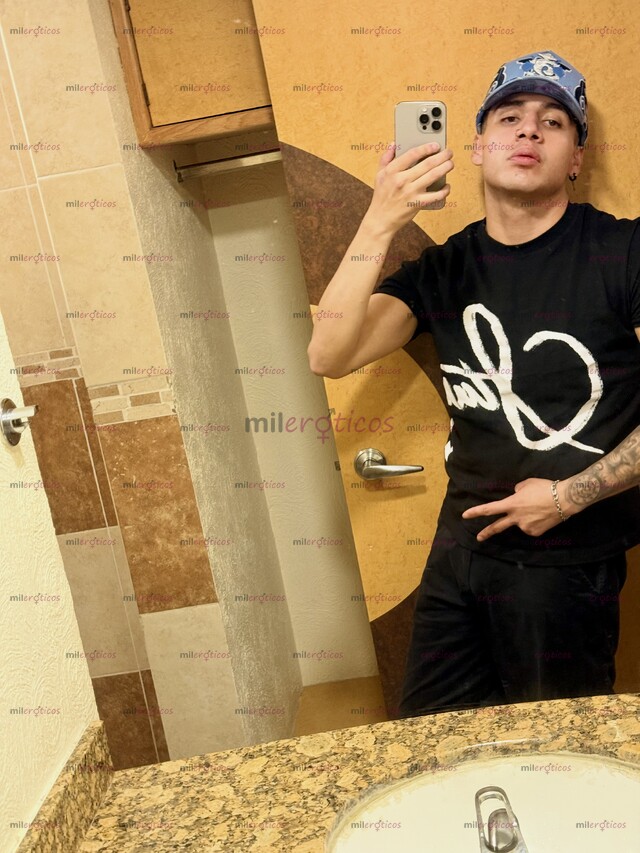 FOTOS DE DORIAN CHACALITO SABROSO, COLAGENO RICO DISPUESTO A COMPLACERTE