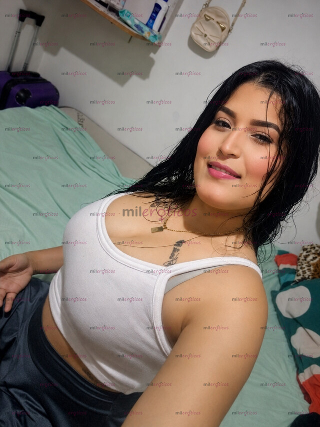 FOTOS DE LA TETONA TRAGONA MAMADORA DE LECHE RICO BELLO
