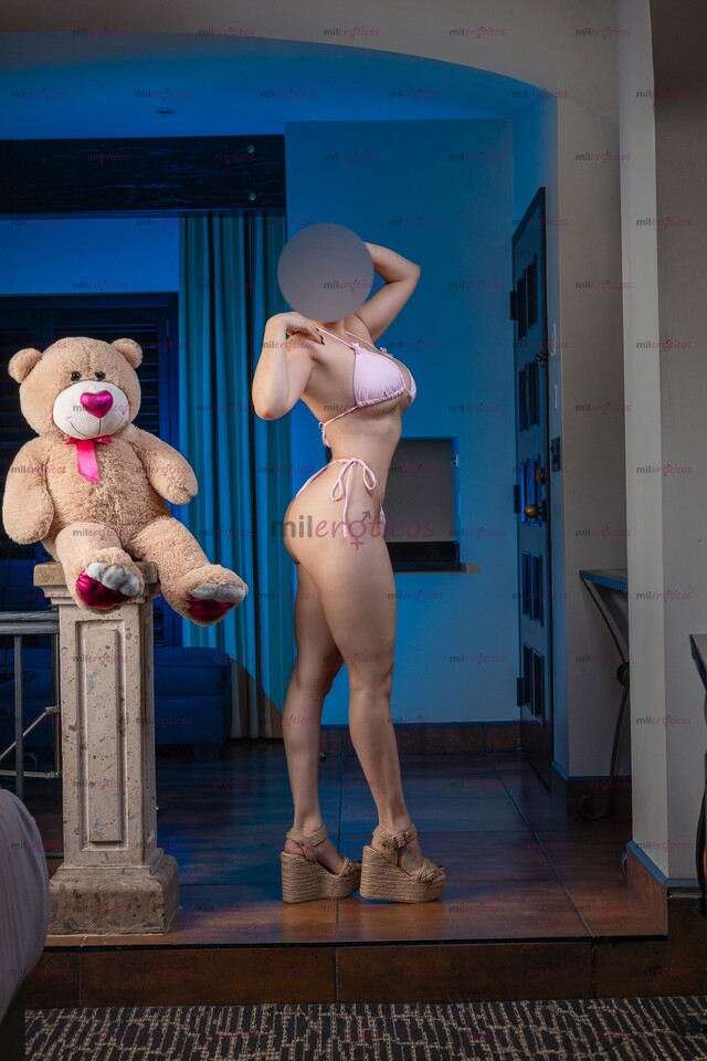 FOTOS DE PAPI ESTOY DE REGRESO Y QUIERO SER NOVIA ARDIENTE QUE TE COMPLACE EN TODO .