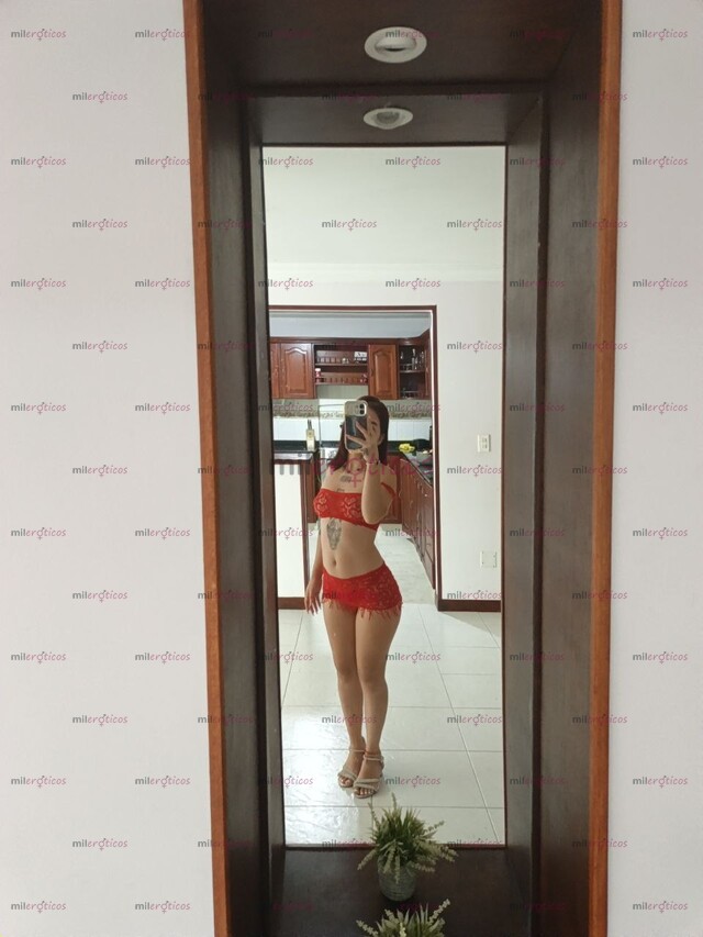FOTOS DE HANNAH NUEVA MASAJISTA, SOY SUPER SENSUAL Y MI MASAJE CUERPO A CUERPO ES UNICO