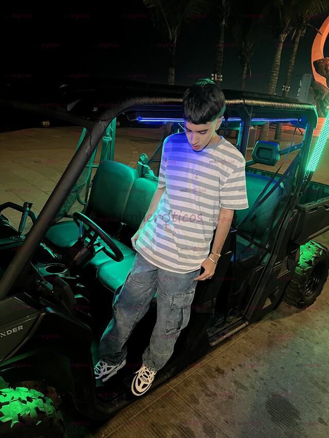 FOTOS DE COLOMBIANO PAISA, RECIÉN LLEGADO A TU CIUDAD, SOLO TOP.