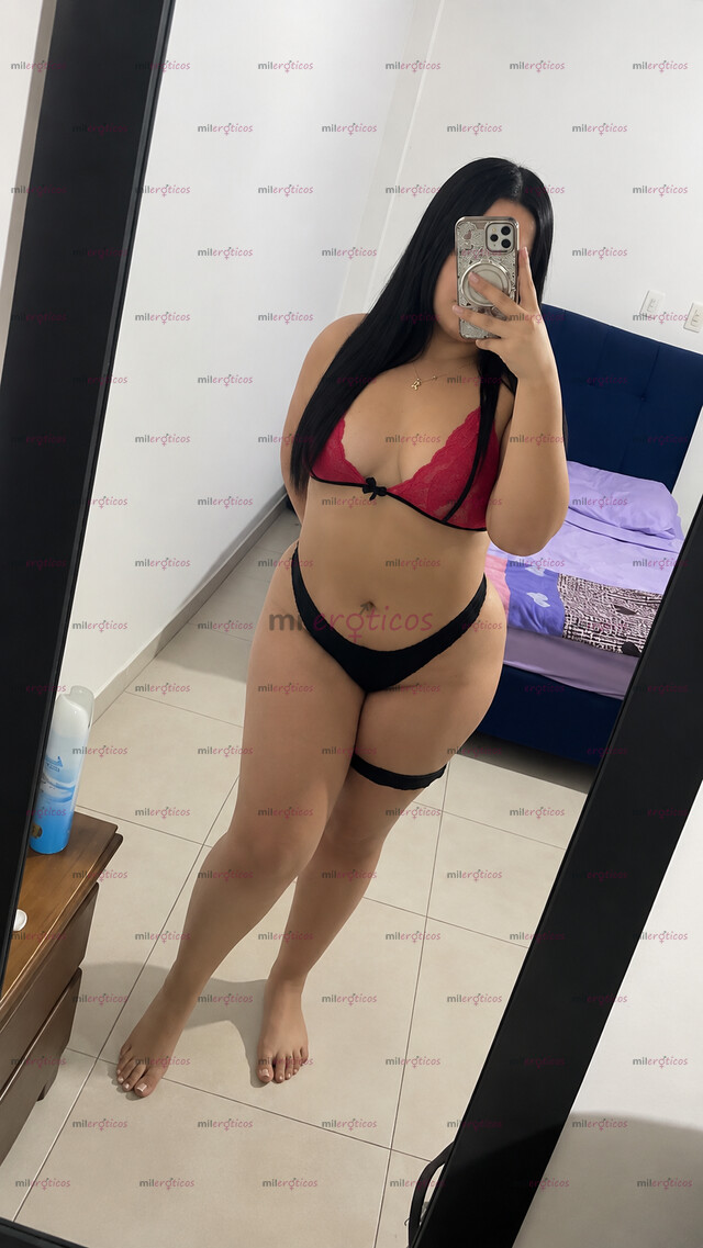 FOTOS DE LINDA JOVENCITA DE 19 AÑOS, SILUETA PERFECTA Y CON MUCHO MOR ULTIMO DIA 50K