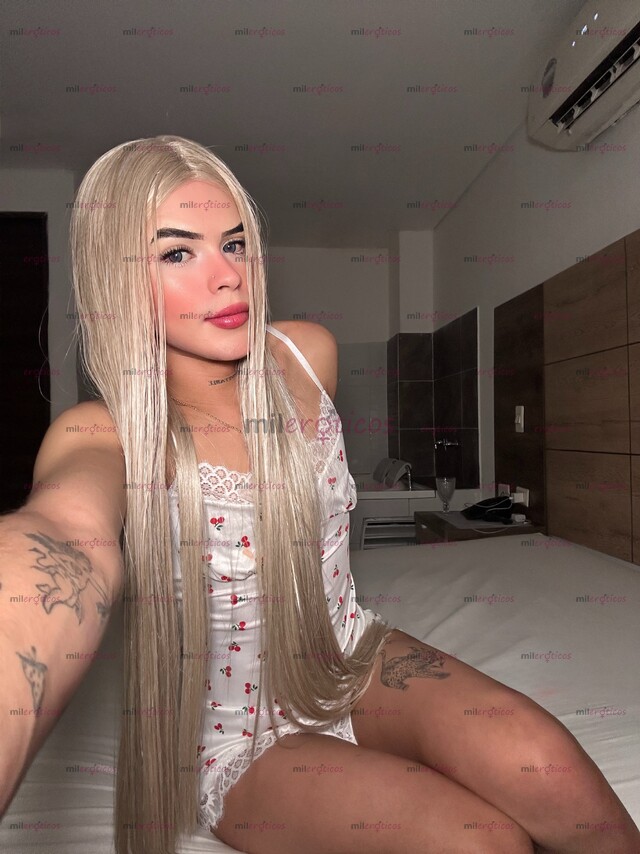 FOTOS DE DISFRUTA DE UNA BUENA ATENCIÓN AMI LADO BUEN CULITO CARITA DE PRINCESITA