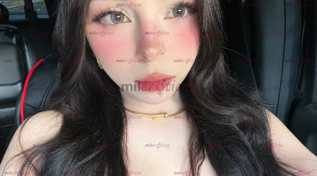 FOTOS DE NAOMI LA MUÑEQUITA DE PORCELANA 19 AÑOS