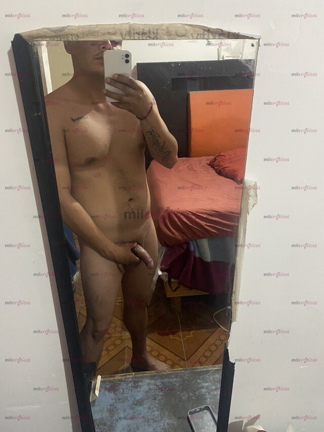 FOTOS DE SOY CHAVO DE 28 AÑOS, OFREZCO MIS SERVICIOS DE GIGOLO