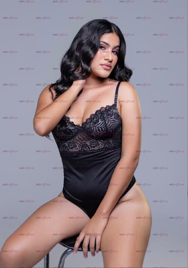 FOTOS DE MIA UNA FLACA ALTA Y MUY CALIENTE NUEVA EN TU CIUDAD
