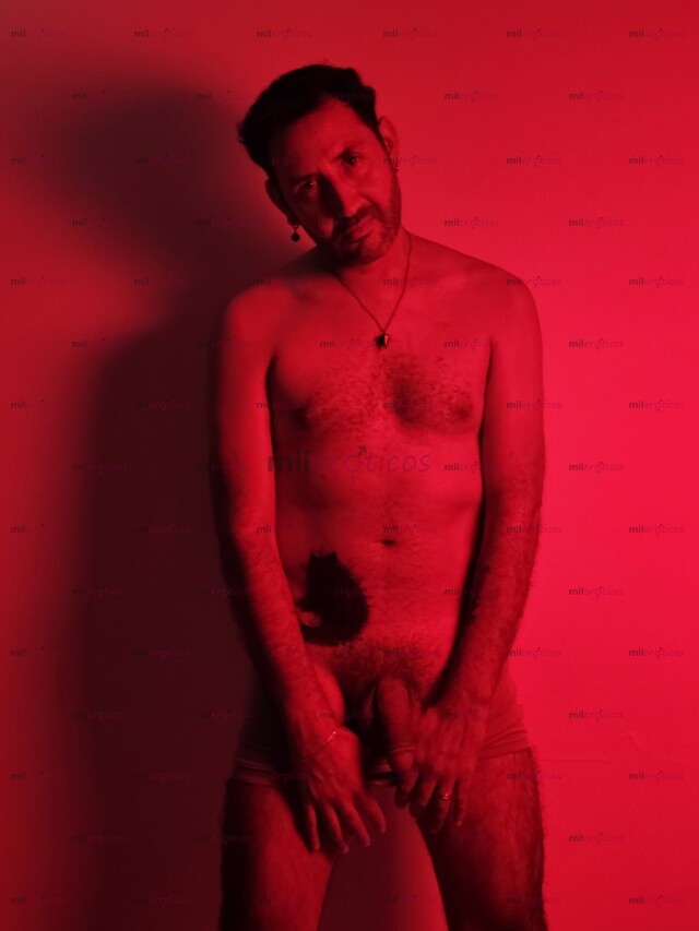FOTOS DE ESCORT MASCULINO PREMIUM DISCRECIÓN Y EXCLUSIVIDAD, PERSONAS SERÍAS POR FAVOR.