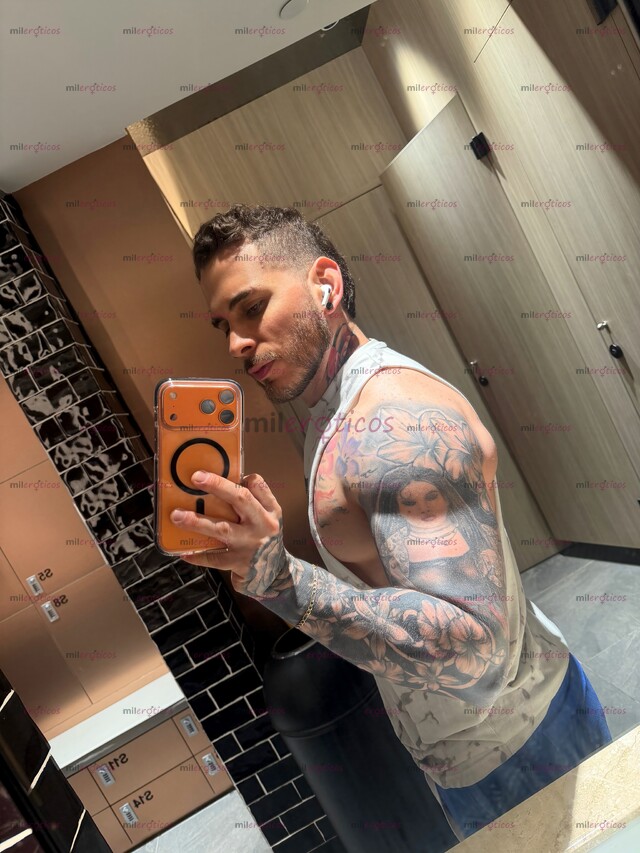 FOTOS DE EXTRANJERO TATUADO GUAPO VERGON 20 CMS ENGLISH SPOKEN CON LUGAR