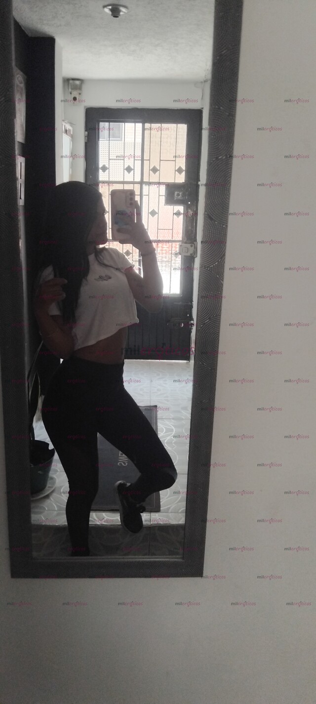 FOTOS DE SOY UN SCORE DIVINA AMABLE AMOROSA DISPONIBLE PARA TI TU RICA AMANTE