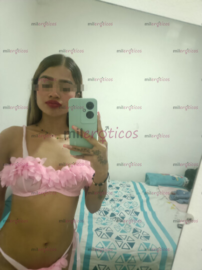 FOTOS DE EXQUISITA FLAQUITA CON GANAS DE MUCHO SEXO VEN CÓMEME RICO APRETADITA MOJADITA.