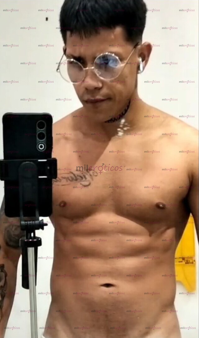 FOTOS DE MACHO GUAPO ACTIVO SEXO RUDO, ME ENCANTA EXPERIMENTAR.