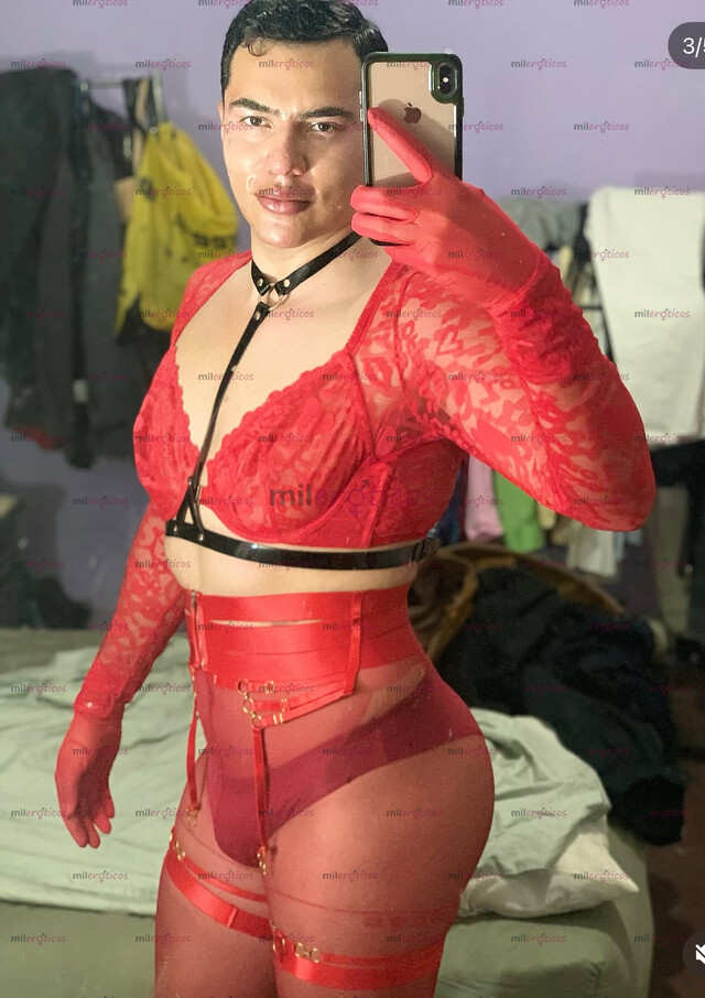 FOTOS DE CHICO EN LENCERIA DE LUJO PARA CUMPLIR TU FANTASÍA..