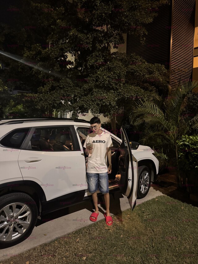 FOTOS DE MODELO TWINK COLOMBIANO, NUEVO RECIÉN LLEGADO.