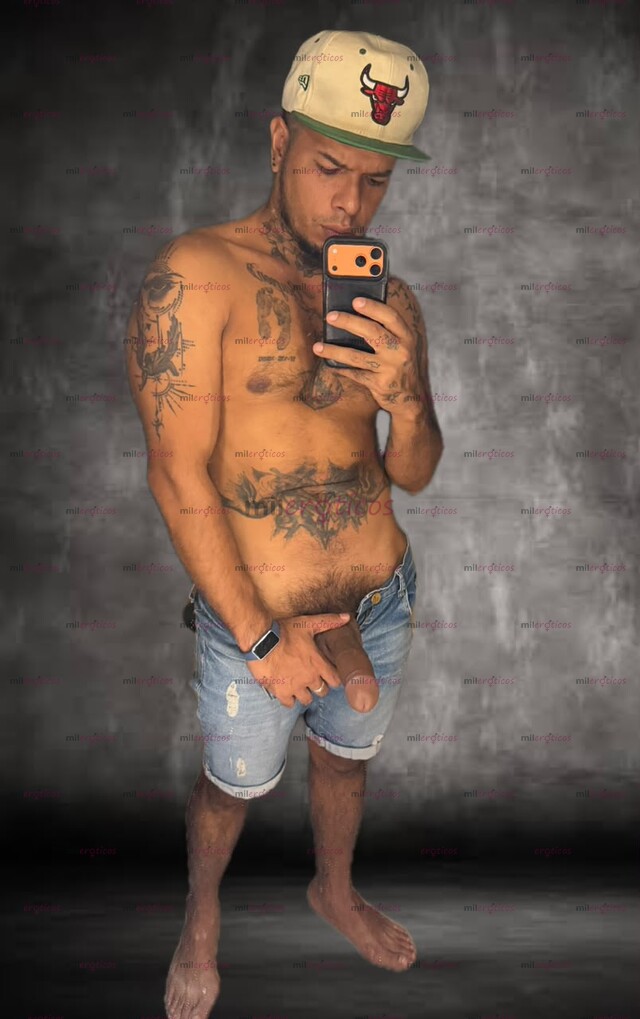FOTOS DE CHACAL BISEXUAL VERGON Y NALGÓN VARONIL TATUADO 20CM MTY