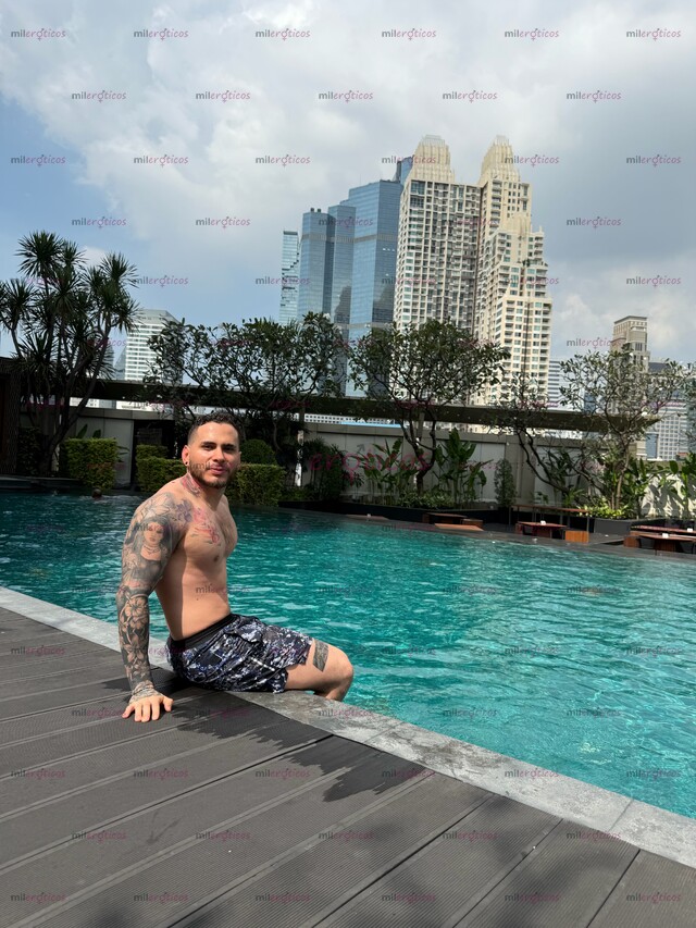 FOTOS DE EXTRANJERO TATUADO GUAPO VERGON 20 CMS ENGLISH SPOKEN CON LUGAR