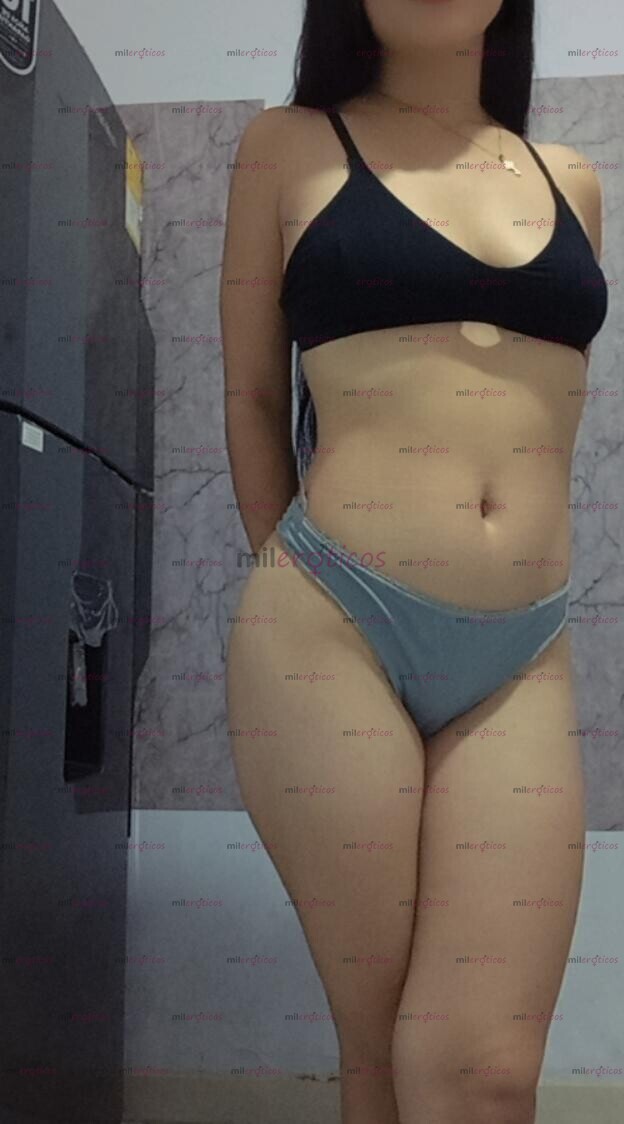 FOTOS DE SOY DANIELA PARA TUS SERVICIOS Y CUMPLIR FETICHES