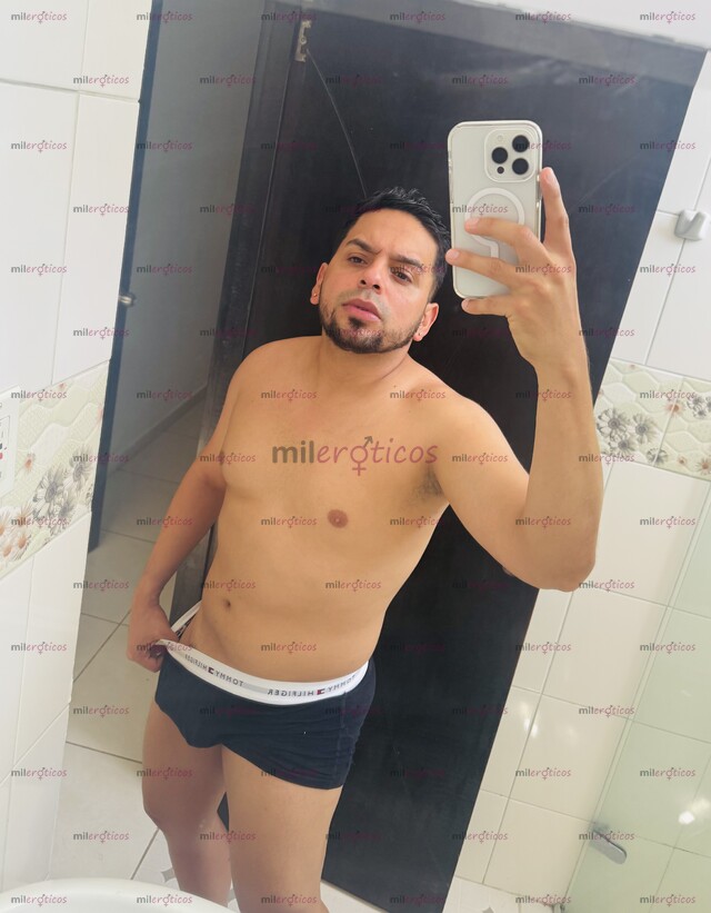 FOTOS DE LLEGÓ TU MACHO CHUPADOR DE CULO , BESOS , TRATO DE NOVIOS DISPONIBLE ANDO