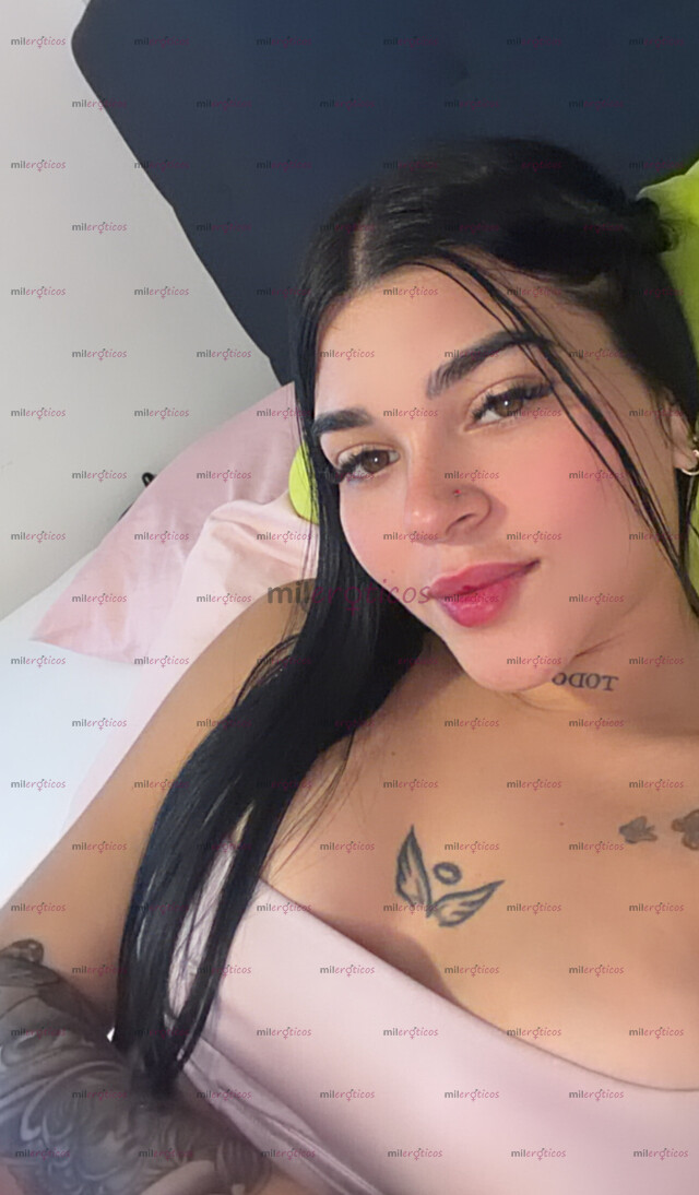 FOTOS DE SOY EXTRELLA UNA HERMOSA COLOMBIANA COMPLACIENTE Y ARDIENTE