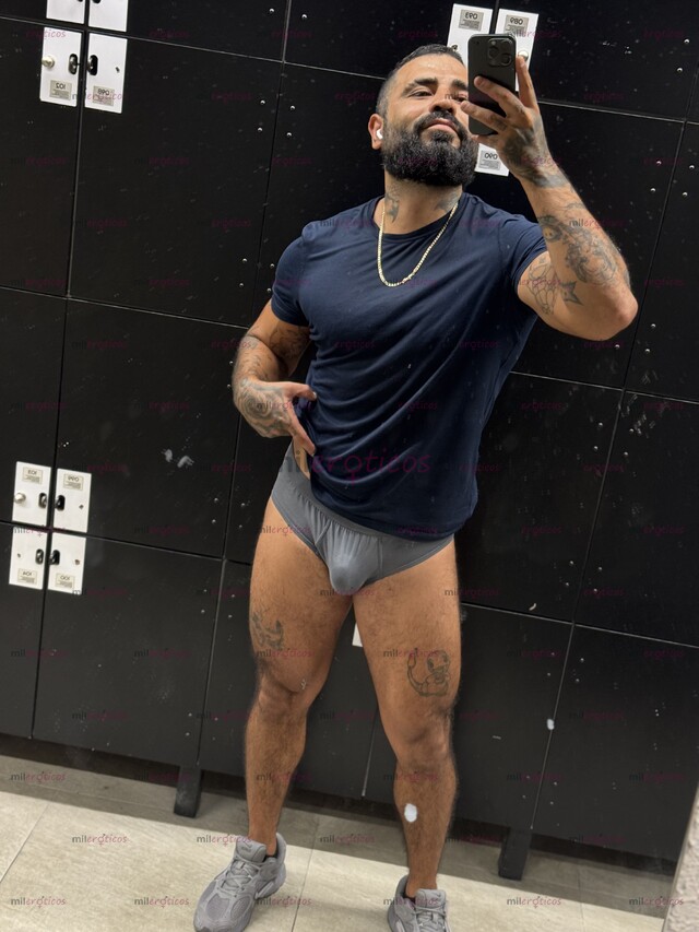 FOTOS DE INTER BARBÓN TATUADO CACHONDO EN TU CIUDAD CUMPLO FETICHES