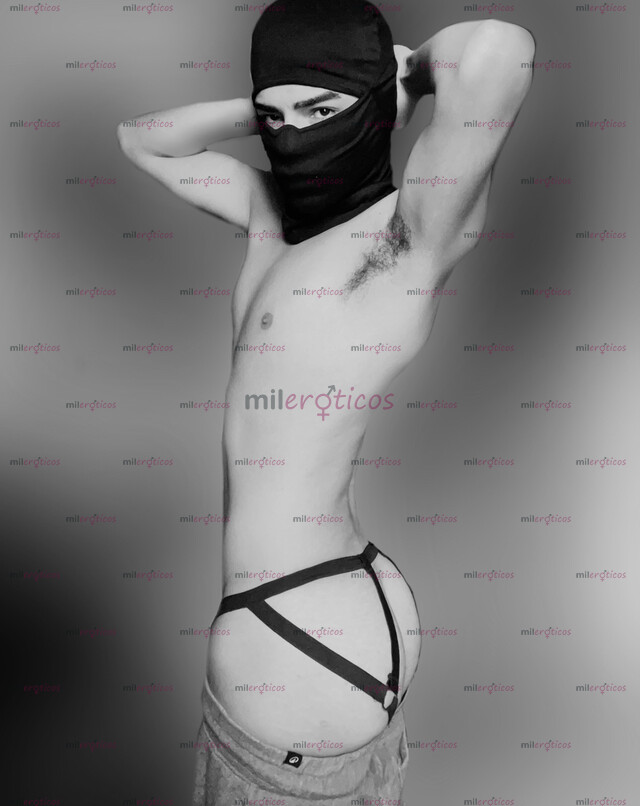 FOTOS DE JOVENCITO ESTUDIANTE, SOY PASIVO NALGÓN LISTO PARA COMPLACER!