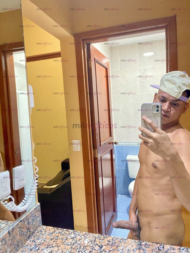 FOTOS DE DISPONIBLE VENEZOLANO 22 CM CONTENIDO EXCLUSIVO