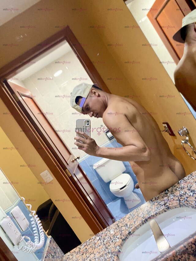 FOTOS DE DISPONIBLE VENEZOLANO 22 CM CONTENIDO EXCLUSIVO