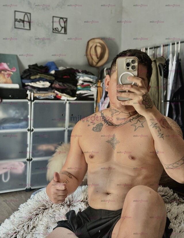 FOTOS DE AQUÍ VATO, GUAPO, TATUADO Y DE BUEN CUERPO.
