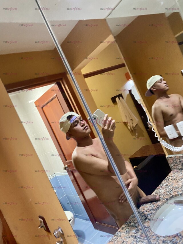 FOTOS DE DISPONIBLE VENEZOLANO 22 CM CONTENIDO EXCLUSIVO