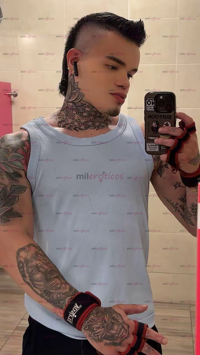 FOTOS DE MACHO TATUADO, DOBLEGACION DE MENTES FULL MORBO CUERPO HA CUERPO