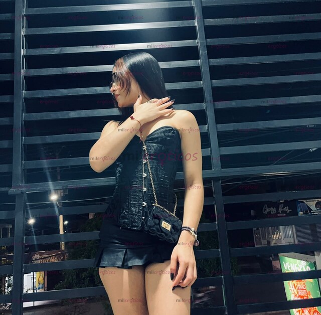 FOTOS DE CHANEL DELGADITA COQUETA, SEXY BONITA Y TIERNA