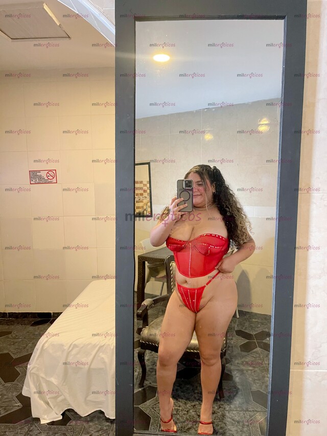 FOTOS DE CARA ANGELICAL PERO DIABLA AL FOLLAR SCROT MOJADITA PARA TI VEN GOZA RICO