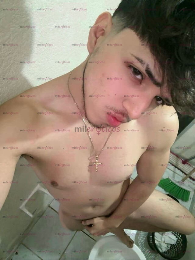 FOTOS DE CHAVITO ACTIVO DOMINANTE SUPER CACHONDO CON GANAS DE TODO