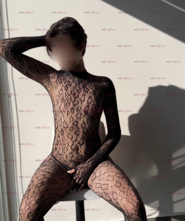 FOTOS DE VAL . AMBOS ROLES LISTA PARA CONSENTIRTE PAPI