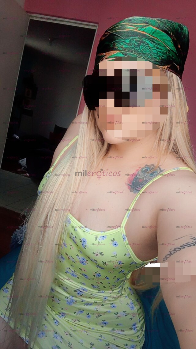 FOTOS DE PERVERTIDA CON CULO AGUANTADOR Y VAGINA SUPER MOJADA A TUS PIES