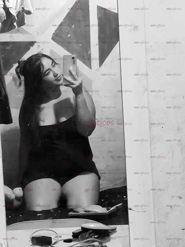 FOTOS DE QUIERO TOCARME HASTA CORRERME FRENTE A LA CAM, SI SOY LA NIÑA DE TUS FANTASÍAS
