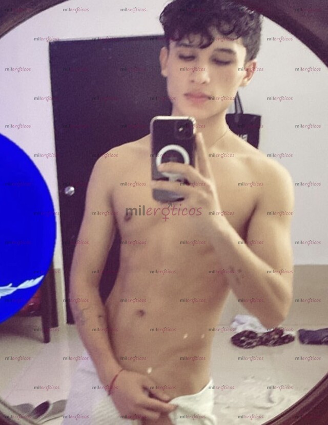 FOTOS DE TWINK 19 AÑOS 22 CM UNIVERSITARIO ATLÉTICO OJITOS LINDOS