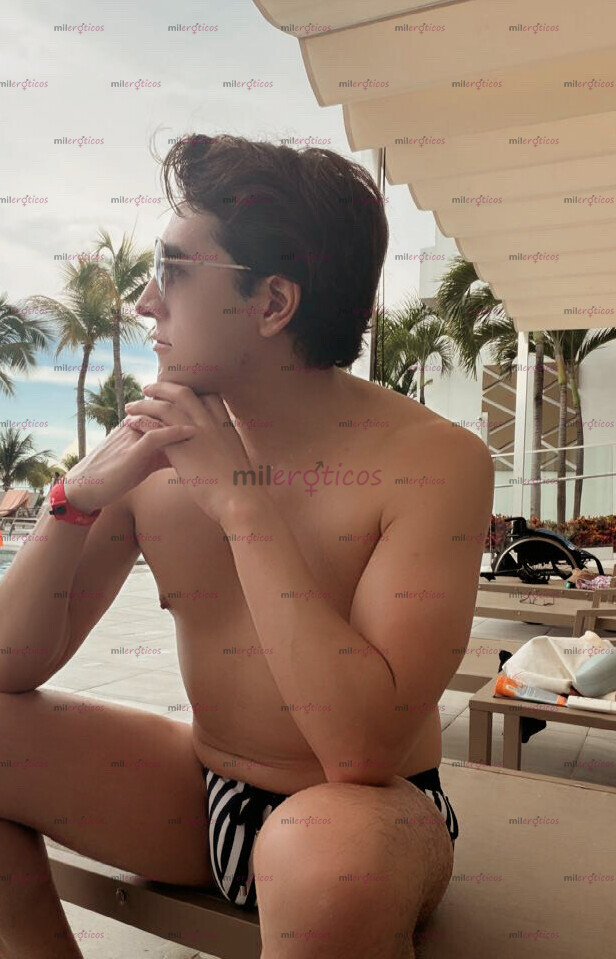 FOTOS DE MASAJISTA CON RICO CULO ( COMPLACIENTE,DISCRETO,AGUANTADOR)