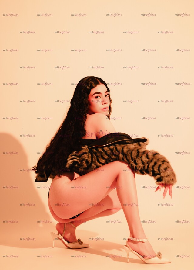 FOTOS DE DISPUESTA A SER TU DULCE AMANTE ESPECTACULAR PELINEGRA