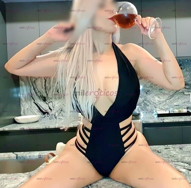 FOTOS DE AMOR EN ESTE PERFIL DISFRUTAMOS LOS DOS . A QUE HORA TE VEO ? VAMOS A GOZAR
