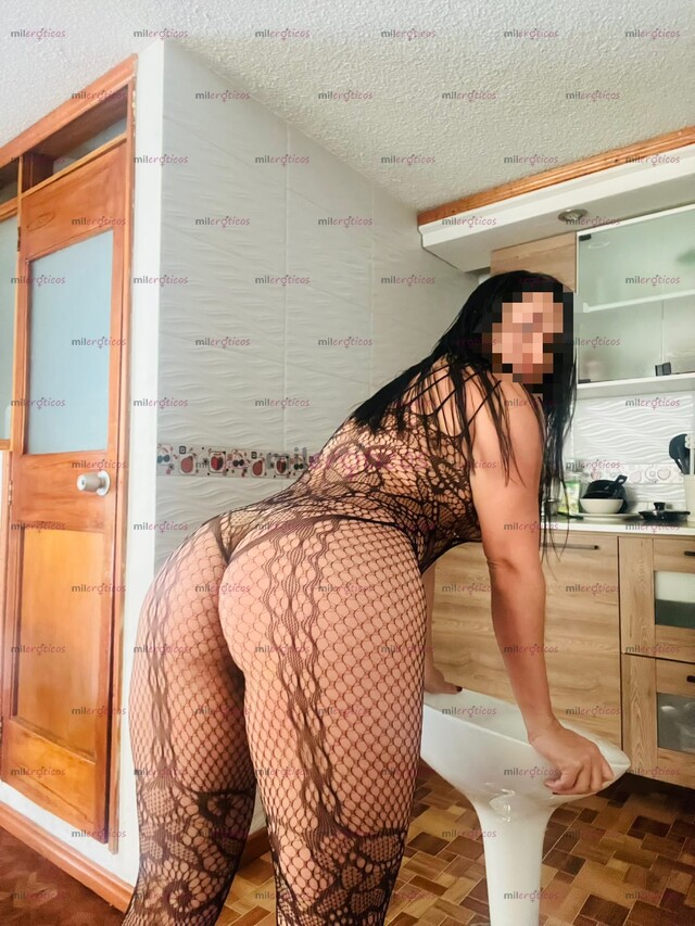 FOTOS DE TRATO DE NOVIOS, BESOS Y CARICIAS PARA TI, VALERIA YEPEZ ESCORT SENSUAL EROTICA