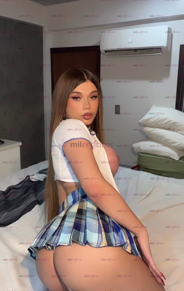 FOTOS DE SEXY Y MUY CACHONDA CON UN LÁPIZ Y UN SACAPUNTAS DELICIOSOS