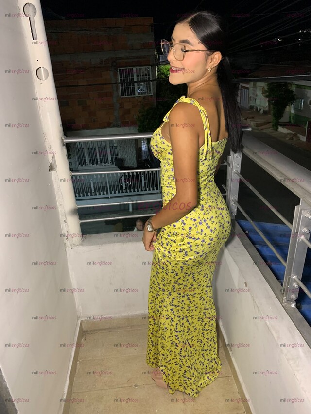 FOTOS DE HOLA MIS AMORES LINDOS VEN Y DISFRUTEMOS UN RIKO MOMENTO
