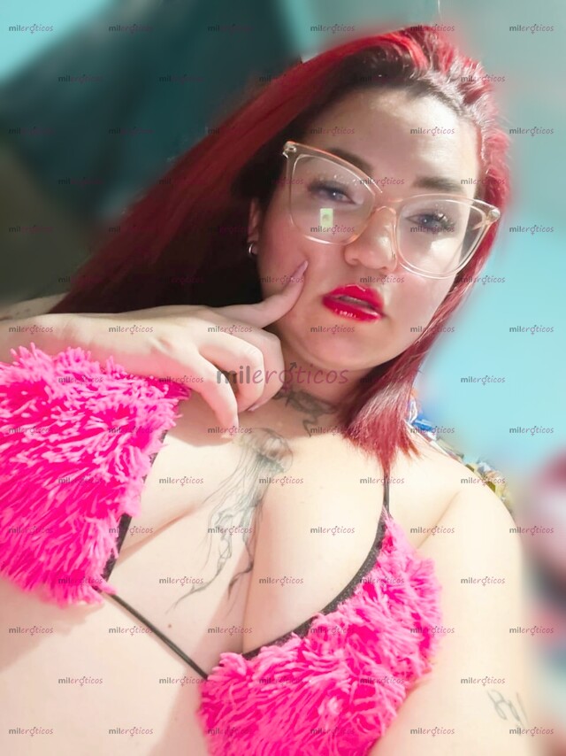 FOTOS DE PELI ROJA CALIENTE, VENEZOLANA CON UN GRAN CULO Y TETAS GRANDES