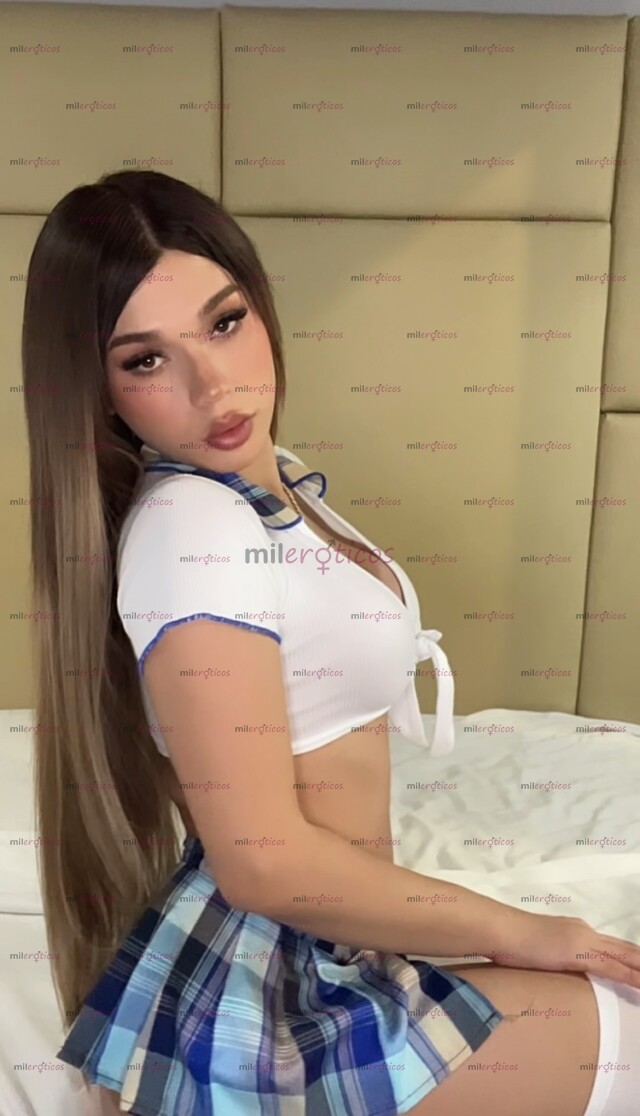 FOTOS DE SEXY Y MUY CACHONDA CON UN LÁPIZ Y UN SACAPUNTAS DELICIOSOS
