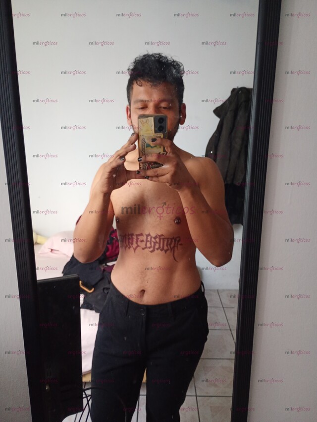FOTOS DE HOMBRE JOVEN 30 AÑOS, CABALLEROSO, AMABLE, SERVICIAL Y DISCRETO.